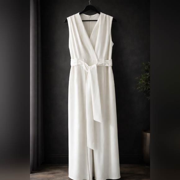 SHELBY & PALMER Women's White PANT JUMPSUIT Sleeveless V-Neck Tie Waist Size 14W - Picture 3 of 11